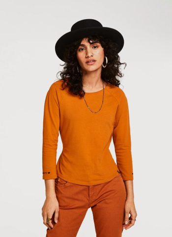 Globus Women Solid Top
